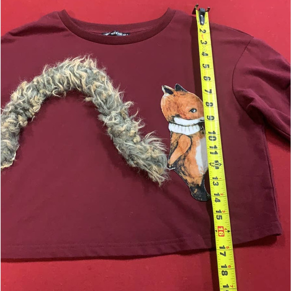 SHEIN Faux Fur Fox Cropped Top - Picture 6 of 8